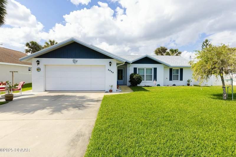 3 bedroom Single Family Residence at 3950 Cardinal Boulevard, Wilbur By The Sea, Port Orange — photo 3