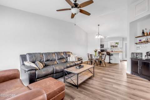1524 Franklin Circle, Holly Hill FL - photo 9 of 33