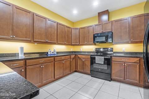 632 Landshark Boulevard, Daytona Beach FL - photo 10 of 45