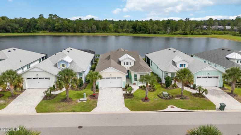 2 bedroom Single Family Residence at 341 Compass Rose Drive, Latitude, Daytona Beach — photo 4