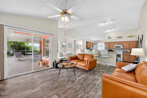 15 Spanish Waters Drive, Ormond Beach FL - photo 6 of 46