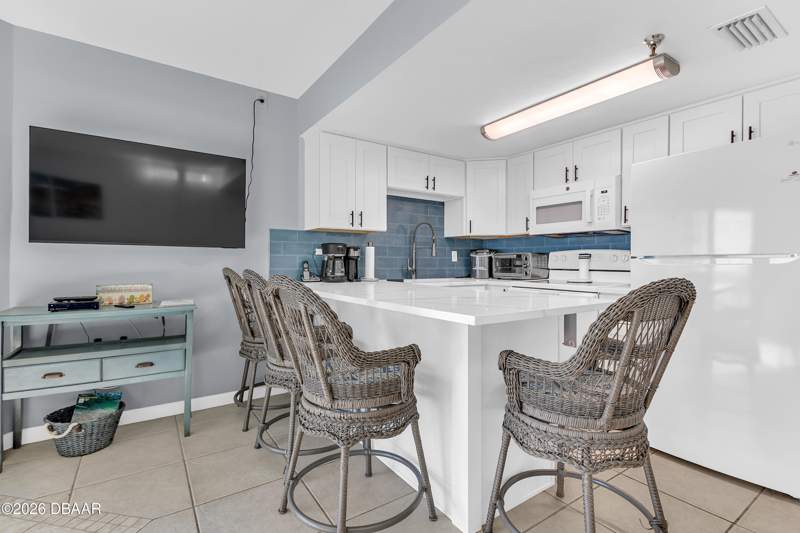 2 bedroom Condominium at 3647 S Atlantic Avenue #407, Sunglow Resort, Daytona Beach Shores — photo 3