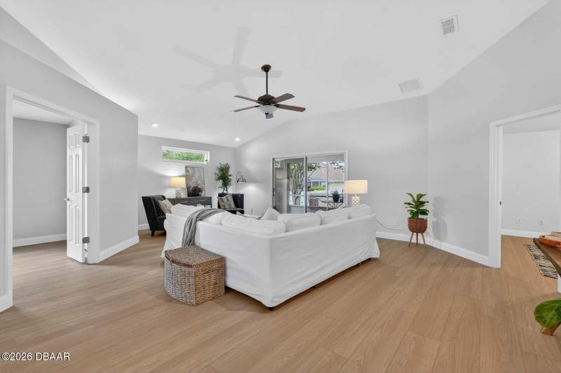 3 bedroom Single Family Residence at 129 Grey Dapple Way, Tymber Crossings, Ormond Beach — photo 5