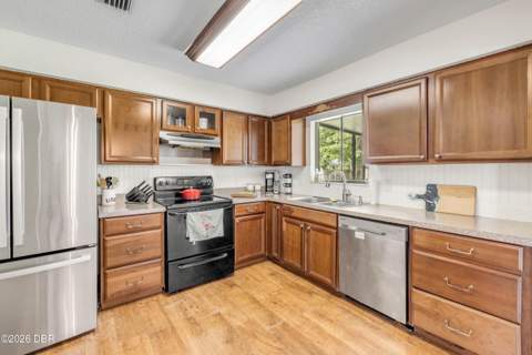 3127 Vista Palm Drive, Edgewater FL - photo 13 of 30