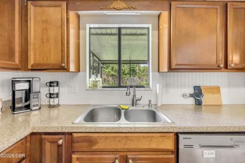 3127 Vista Palm Drive, Edgewater FL - photo 14 of 30