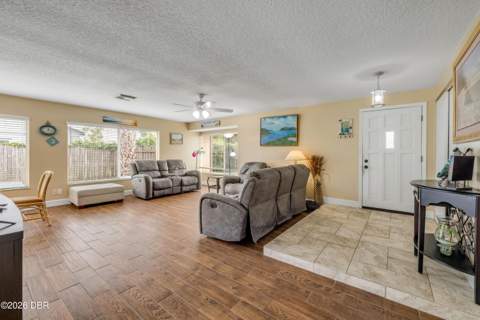 3 Casper Drive, Palm Coast FL - photo 9 of 53