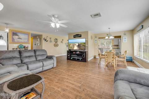 3 Casper Drive, Palm Coast FL - photo 13 of 53