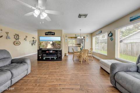 3 Casper Drive, Palm Coast FL - photo 14 of 53