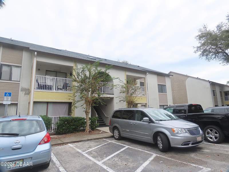 2 bedroom Condominium at 3108 Oak Trail Run, Trailwoods Condo, Port Orange — photo 2
