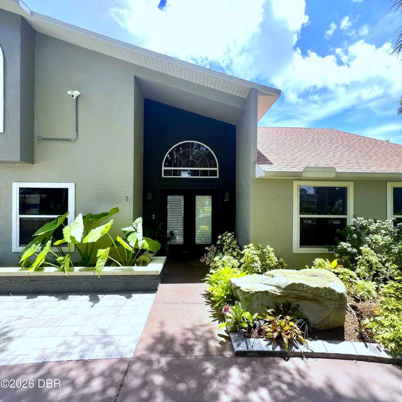 3 bedroom Single Family Residence at 1 Harris Circle, Edgewater, Edgewater — photo 2