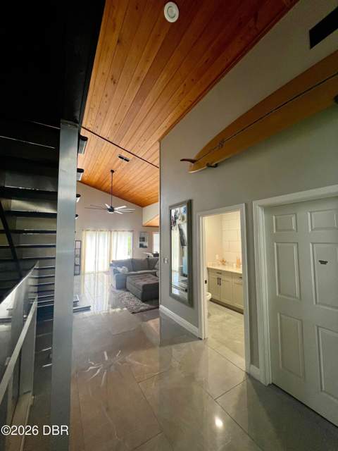 1 Harris Circle, Edgewater FL - photo 13 of 97