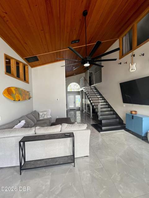 1 Harris Circle, Edgewater FL - photo 15 of 97