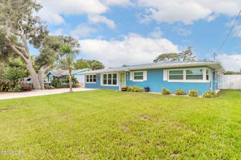 808 E 16th Avenue, New Smyrna Beach FL - photo 8 of 51