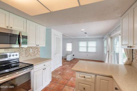 808 E 16th Avenue, New Smyrna Beach FL - photo 18 of 51