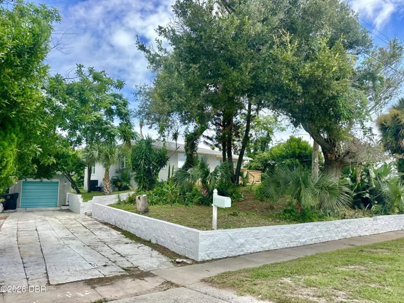 3 bedroom Single Family Residence at 285 Williams Avenue, Ortona North, Daytona Beach — photo 2
