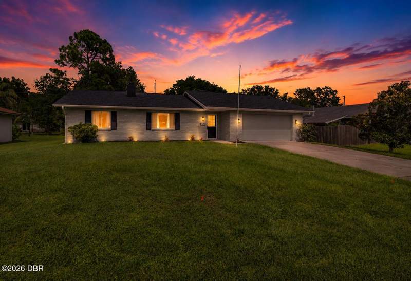 3 bedroom Single Family Residence at 3127 Vista Palm Drive, Florida Shores, Edgewater — photo 2