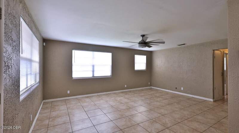 3 bedroom Single Family Residence at 347 Pleasant Street, Daytona Beach, Daytona Beach — photo 5