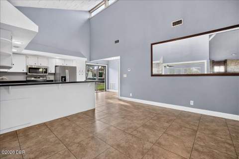 112 Albatross Way, Daytona Beach FL - photo 11 of 32