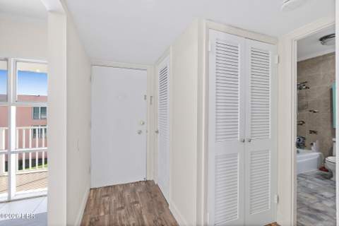 719 S Beach Street #B314, Daytona Beach FL - photo 9 of 31