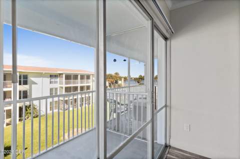 719 S Beach Street #B314, Daytona Beach FL - photo 24 of 31