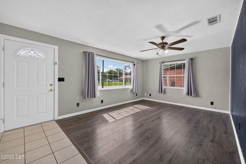 4 bedroom Single Family Residence at 1107 4th Street, Port Orange, Port Orange — photo 3