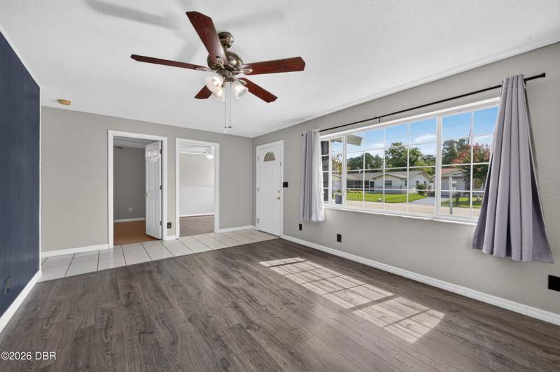 4 bedroom Single Family Residence at 1107 4th Street, Port Orange, Port Orange — photo 4