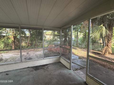 524 Sandra Avenue, Daytona Beach FL - photo 17 of 20