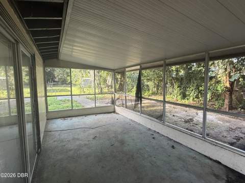 524 Sandra Avenue, Daytona Beach FL - photo 18 of 20