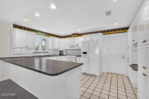 448 Riverside Drive, Ormond Beach FL - photo 11 of 29