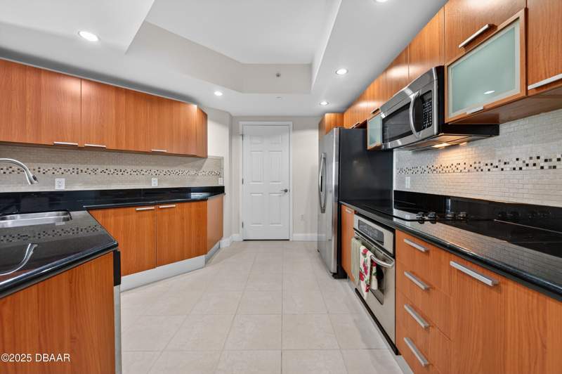2 bedroom Condominium at 241 Riverside Drive #1203, Marina Grande On The Halifax, Holly Hill — photo 4