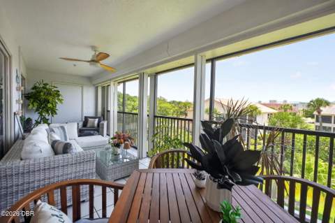 433 Bouchelle Drive #302, New Smyrna Beach FL - photo 16 of 50