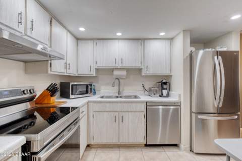 5500 Ocean Shore Boulevard #58, Ormond Beach FL - photo 11 of 43