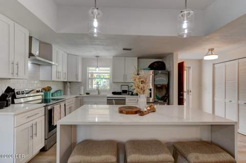 22 Cedar Street, Port Orange FL - photo 6 of 32