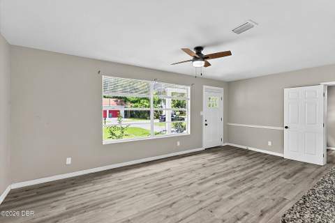 610 Roma Street, Daytona Beach FL - photo 12 of 49