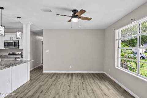 610 Roma Street, Daytona Beach FL - photo 13 of 49