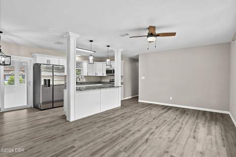 610 Roma Street, Daytona Beach FL - photo 9 of 49