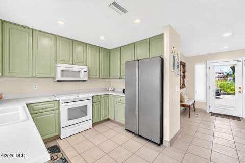 921 N Atlantic Avenue, New Smyrna Beach FL - photo 24 of 58