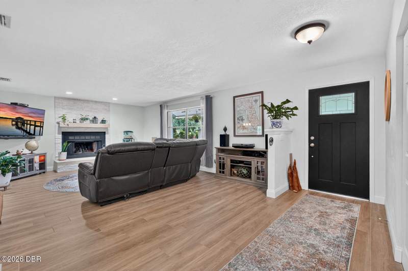 3 bedroom Single Family Residence at 105 Eddy Lane, Plantation Acres, Port Orange — photo 5