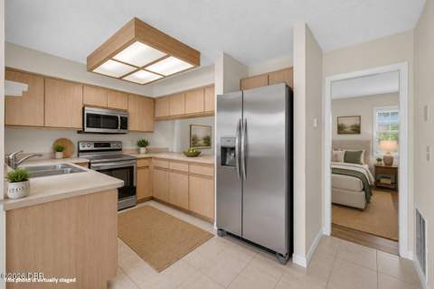 22 Pinelynn Lane, Palm Coast FL - photo 16 of 44