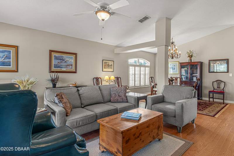 3 bedroom Single Family Residence at 3123 Waterway Place, Spruce Creek Fly In, Port Orange — photo 4