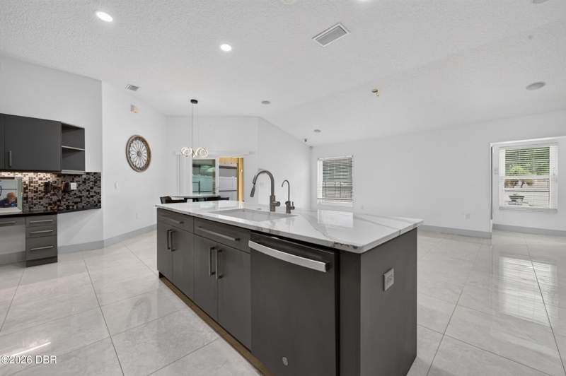 5 bedroom Single Family Residence at 1426 Richel Drive, Sunrise Oaks, Port Orange — photo 4