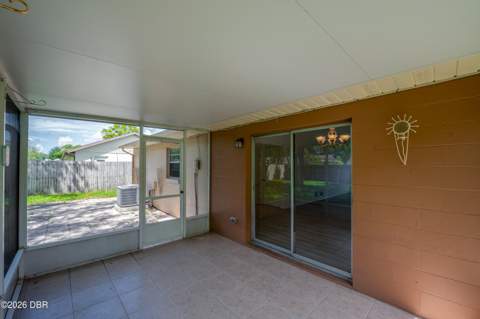 156 Springwood Drive, Daytona Beach FL - photo 19 of 41