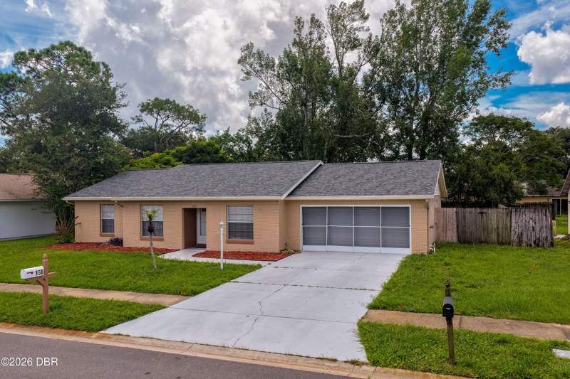 3 bedroom Single Family Residence at 156 Springwood Drive, Pine Lake, Daytona Beach — photo 4