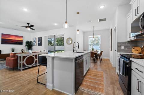 94 Forest Hill Drive, Palm Coast FL - photo 12 of 35
