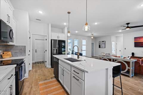 94 Forest Hill Drive, Palm Coast FL - photo 14 of 35