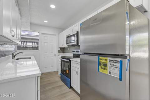 332 Williams Avenue, Daytona Beach FL - photo 16 of 38