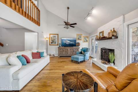 102 Via Duomo, New Smyrna Beach FL - photo 24 of 119