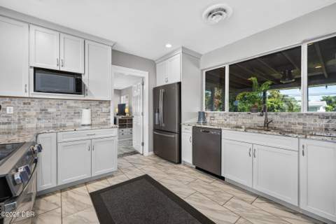 45 Loyola Drive, Ormond Beach FL - photo 15 of 43