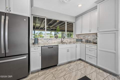45 Loyola Drive, Ormond Beach FL - photo 18 of 43