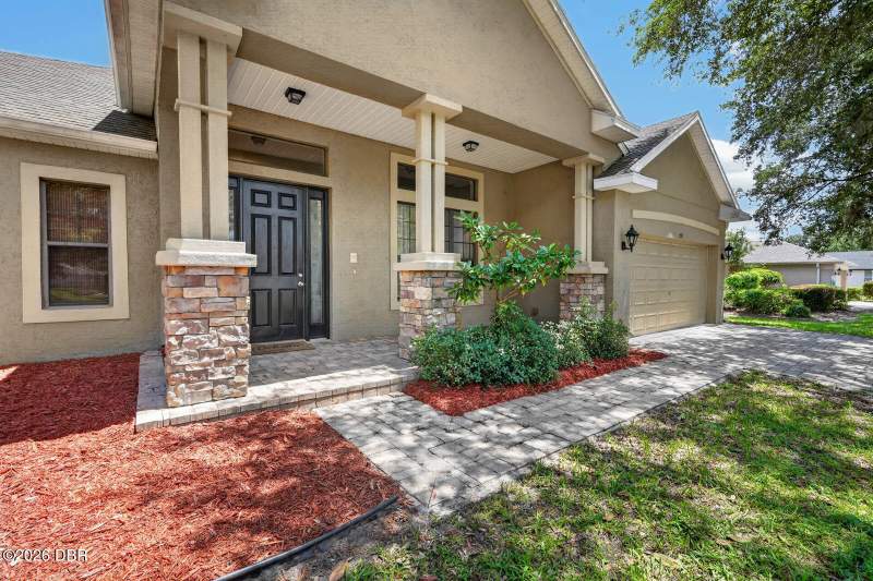 4 bedroom Single Family Residence at 1517 Clapton Drive, Glenwood Springsphase 1, DeLand — photo 4